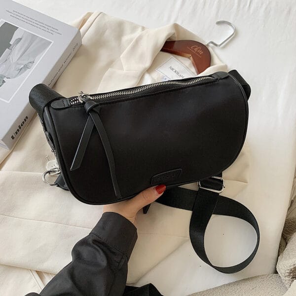Lightweight Women's Fashion Sports One-shoulder Messenger Bag - Image 10