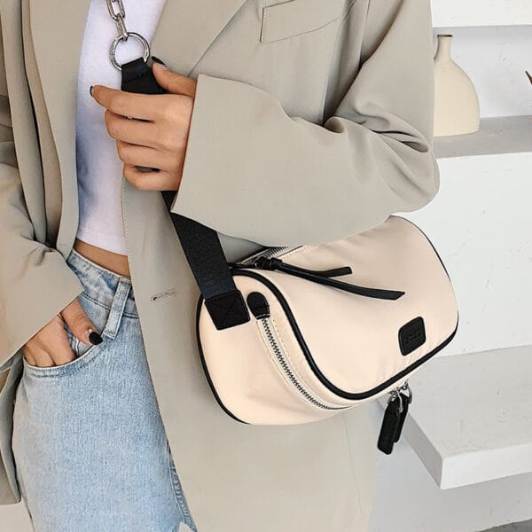 Lightweight Women's Fashion Sports One-shoulder Messenger Bag - Image 9