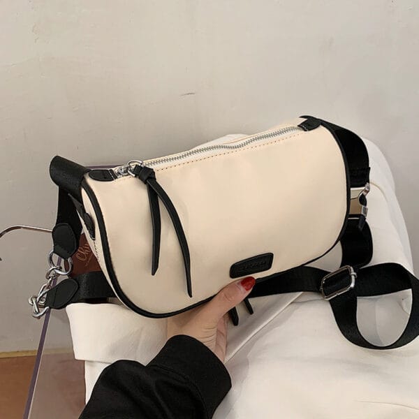 Lightweight Women's Fashion Sports One-shoulder Messenger Bag
