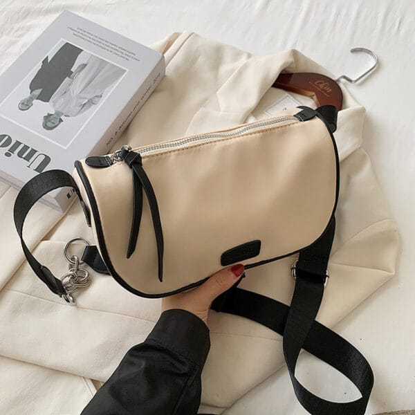 Lightweight Women's Fashion Sports One-shoulder Messenger Bag - Image 3