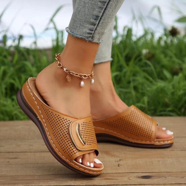 Summer New Wedge Retro Slippers For Women - Image 8