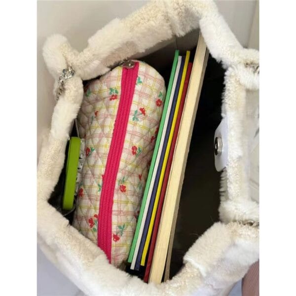 White Plush One Shoulder Bag Casual Tote Bag - Image 2